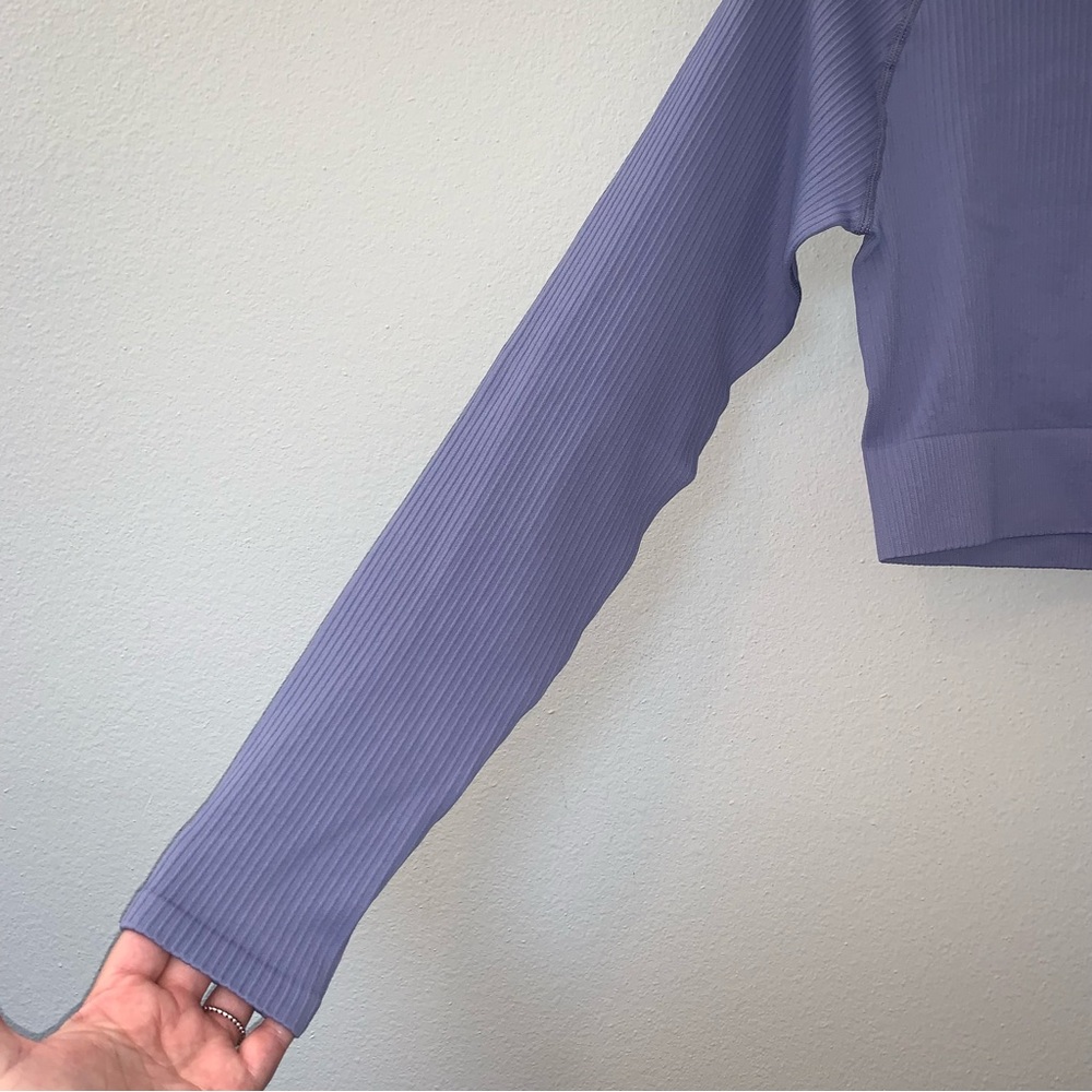 ECHT Arise Comfort Long Sleeve Ribbed Athletic Crop Top - Picture 4 of 4